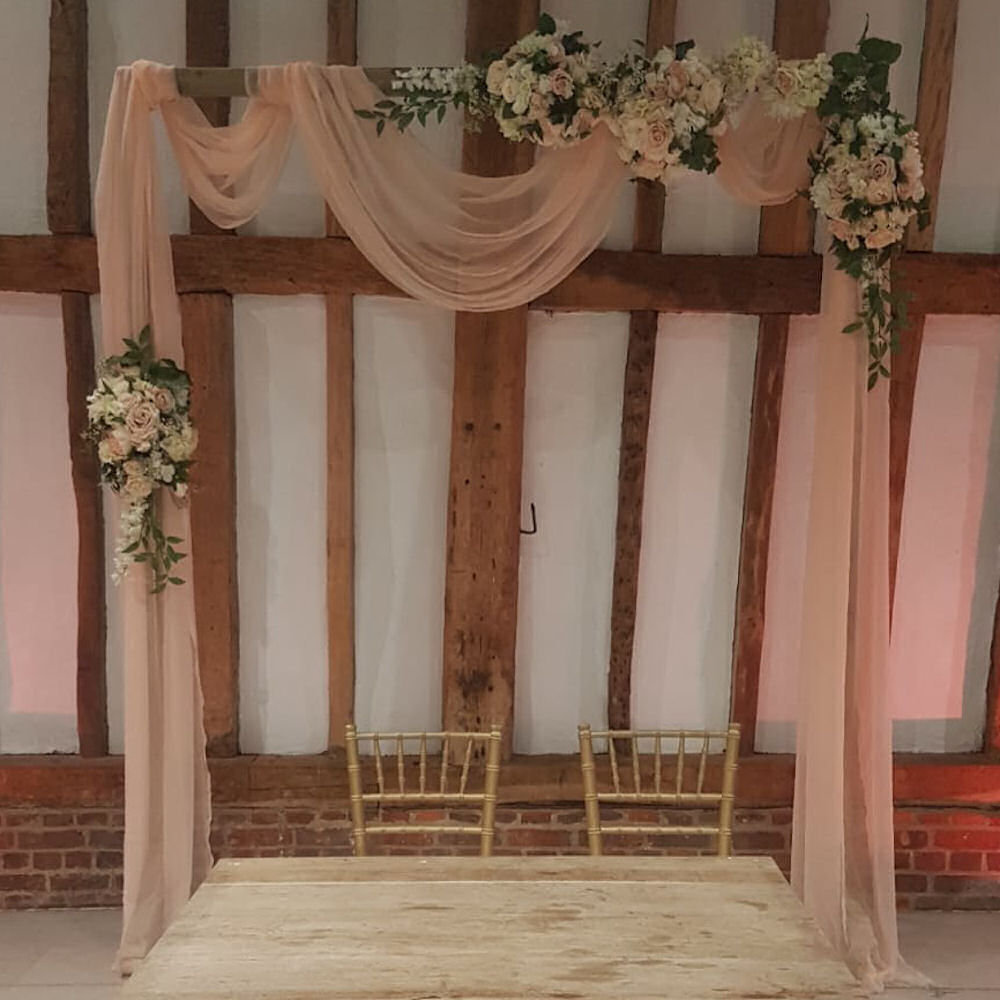 Simple Chiffon Arch
