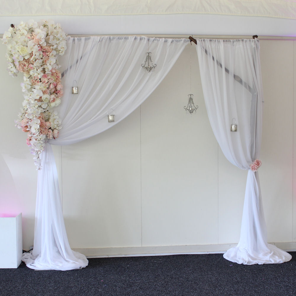Simple Chiffon Arch 7