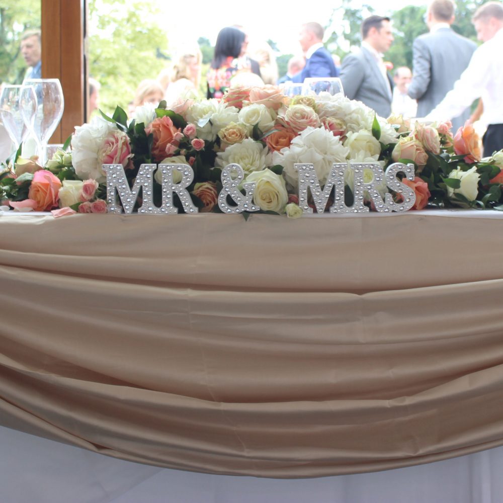 Diamante Mr & Mrs Sign 2