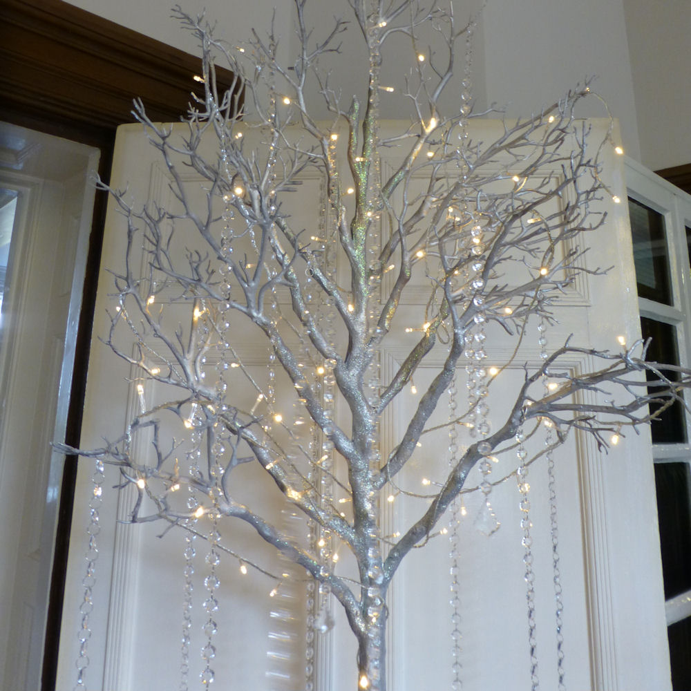 Crystal Garland/Strand 11