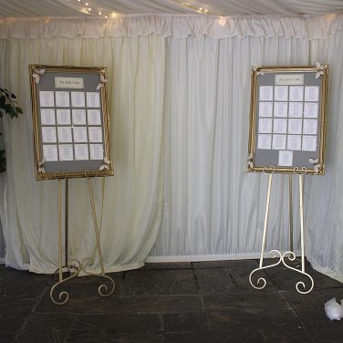 Gold Vintage Style Easel 2