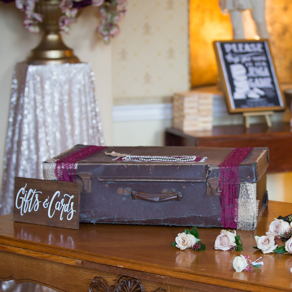 Vintage Trunk/Suitcase Hire - Image 8