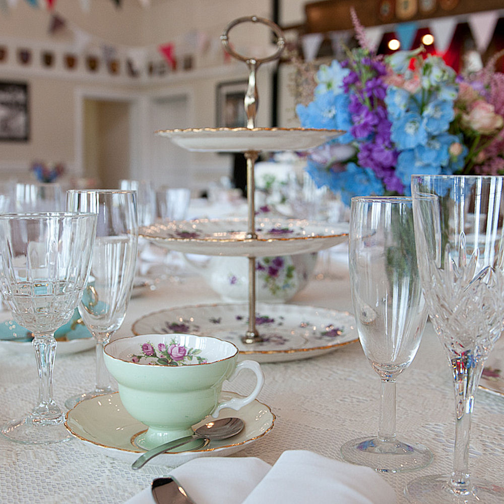 3 Tier Vintage Cake Stand 7