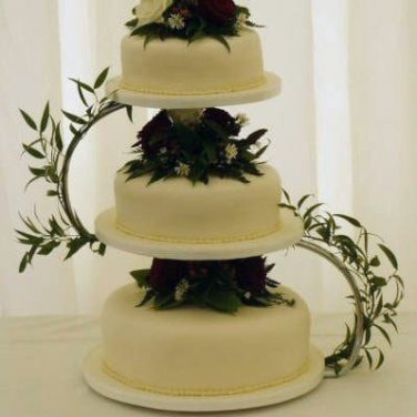 S Shaped Metal Cake Stand