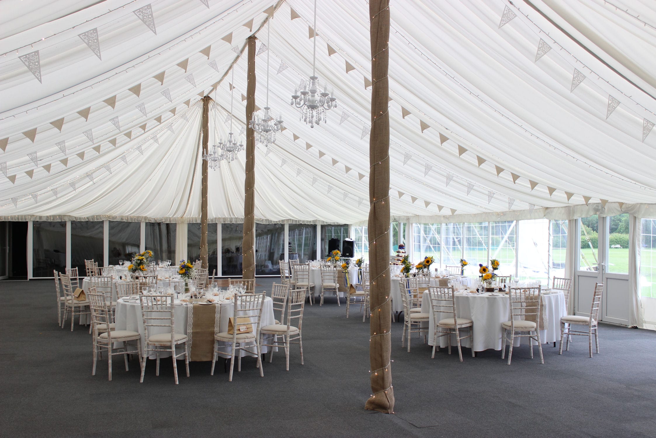 Hessian Bunting