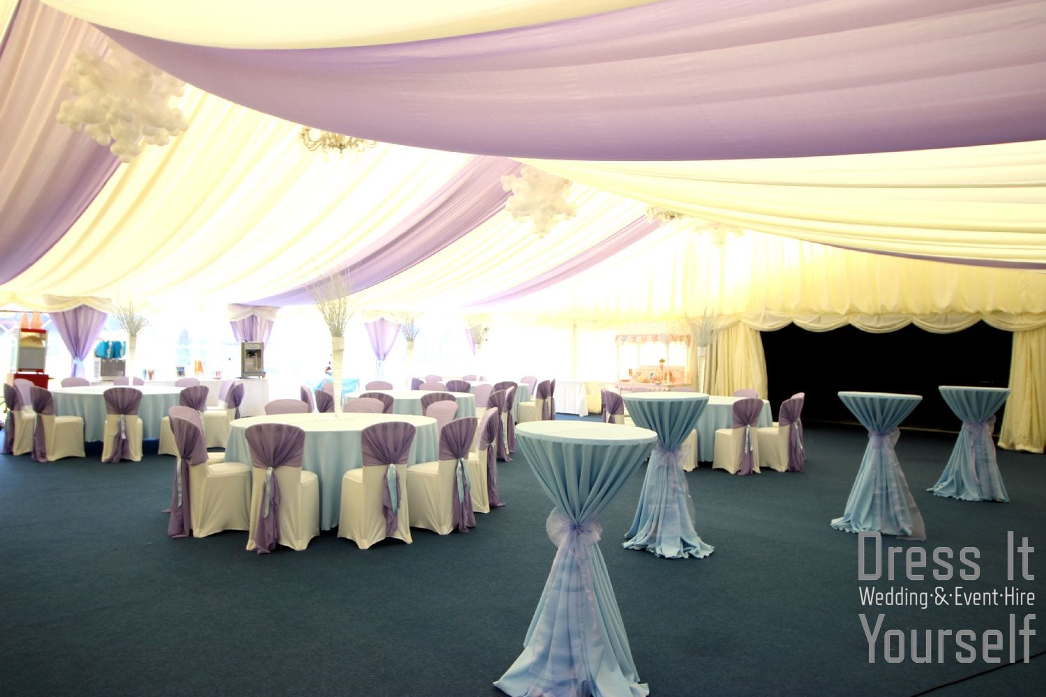 Poseur Table with Baby Blue Cloth & Lilac Bow