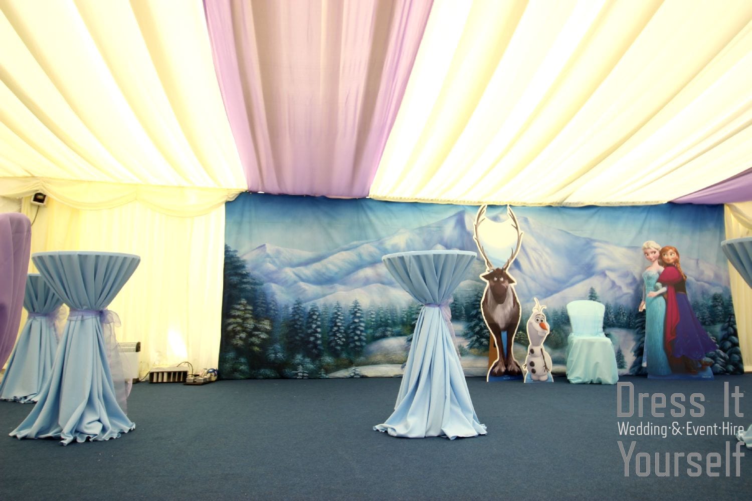 Poseur Table with Baby Blue Cloth & Lilac Bow