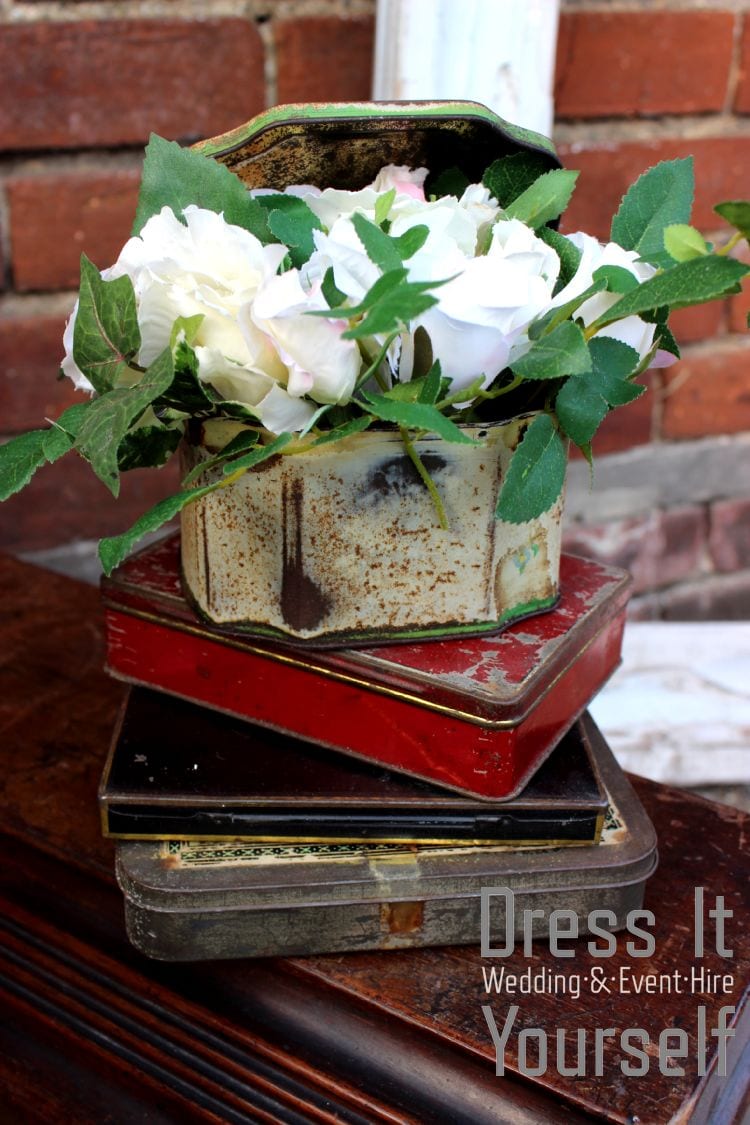 Old Vintage Tins to Hire