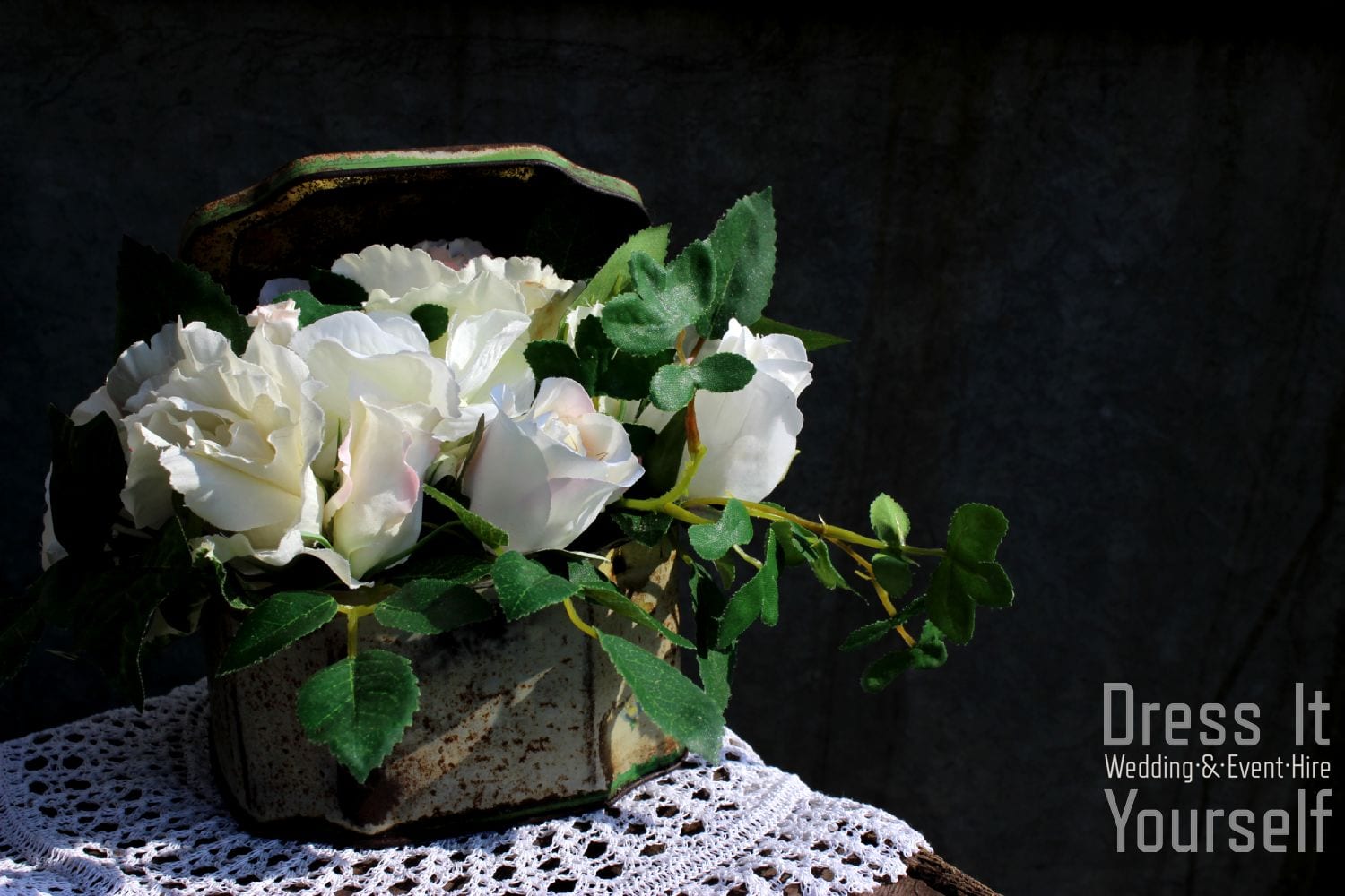 Old Vintage Tins to Hire