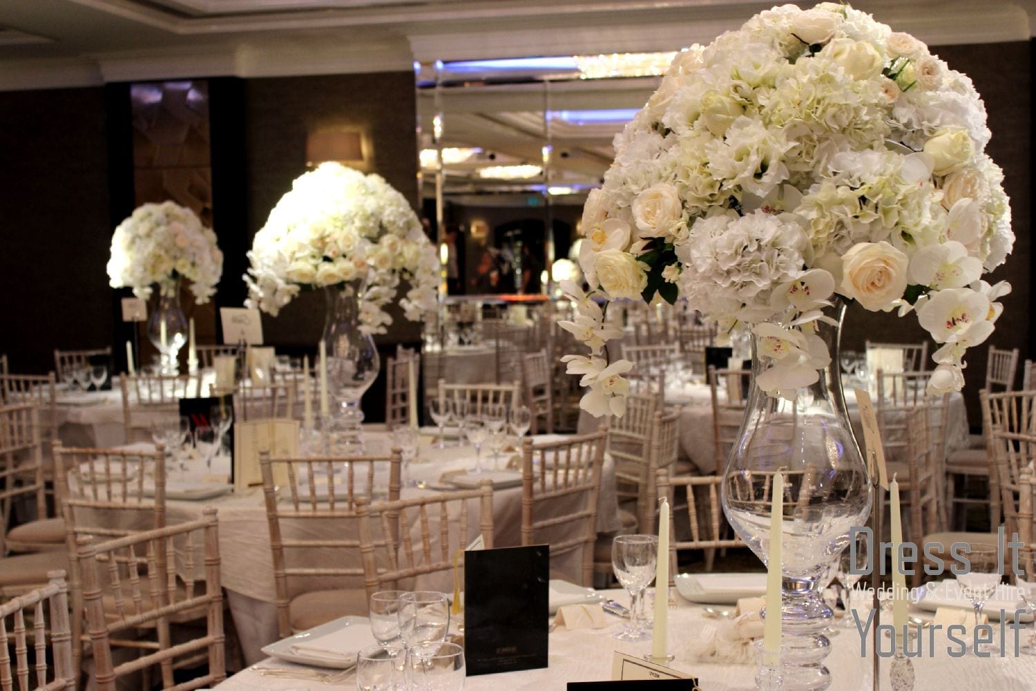 Large Footed Tulip Vase Hire - Image 4