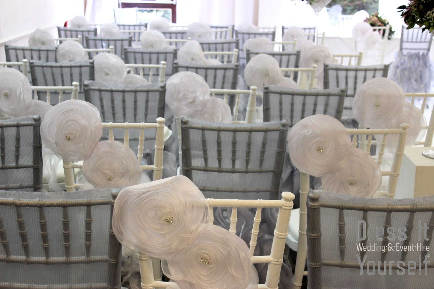 White Chiavari with Double Flower & Curly Ruffle