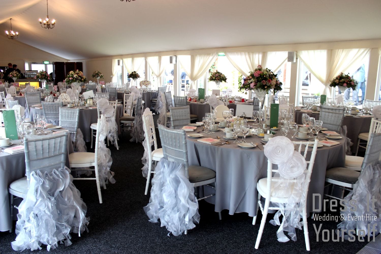 White Chiavari with Double Flower & Curly Ruffle