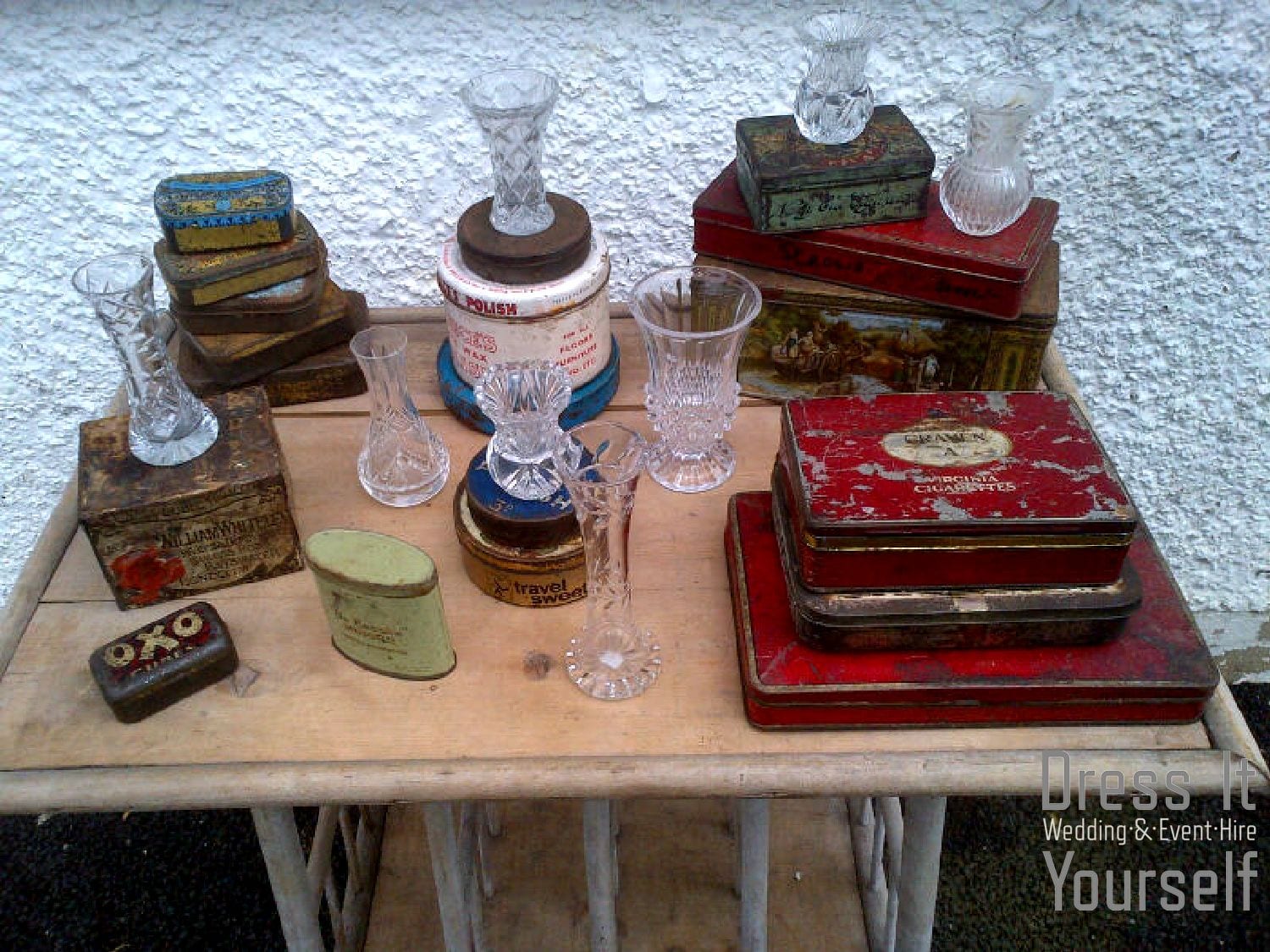 Old Vintage Tins to Hire