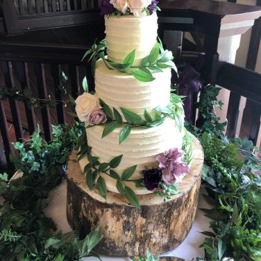 Log Cake Stand