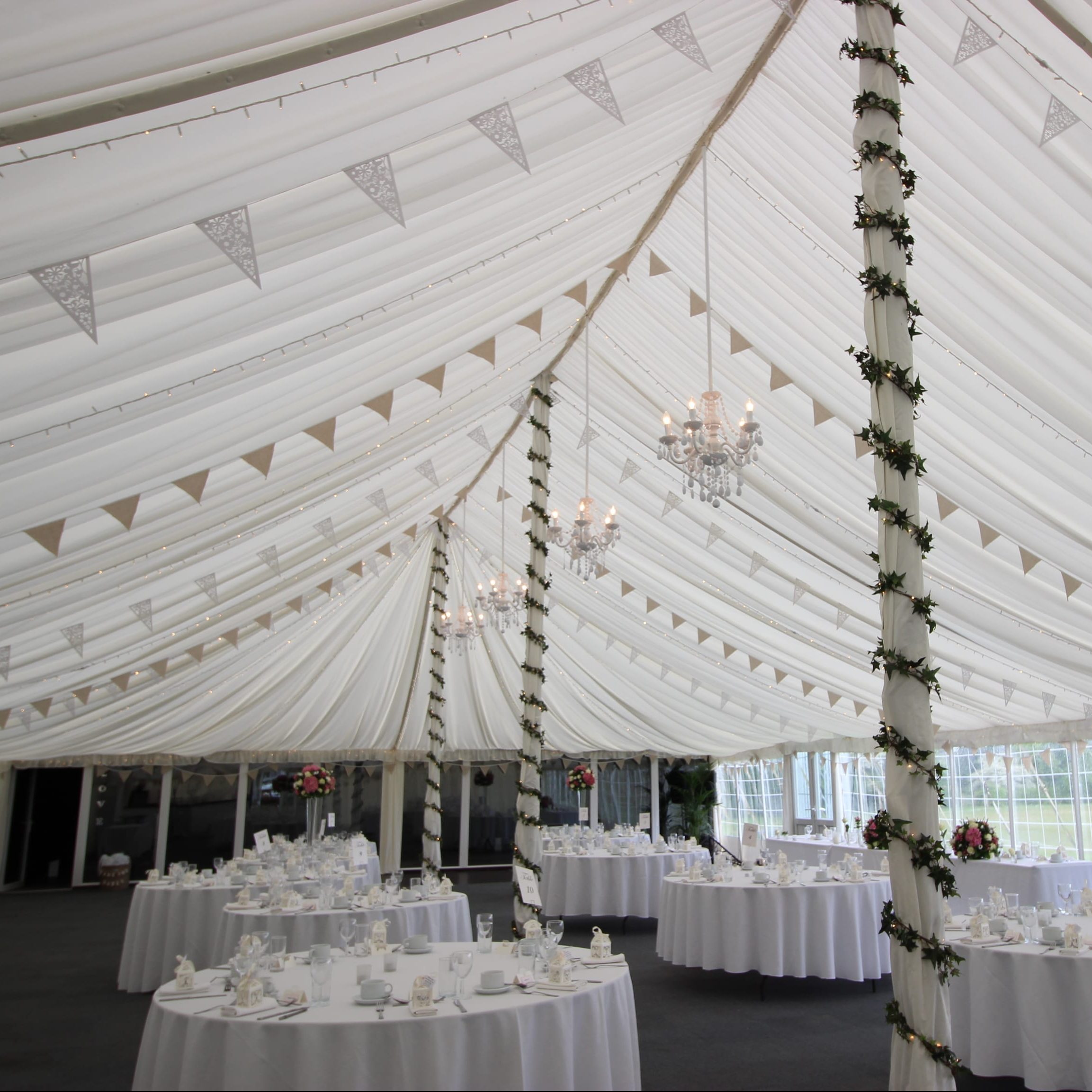 Shenley Bunting Ivy poles