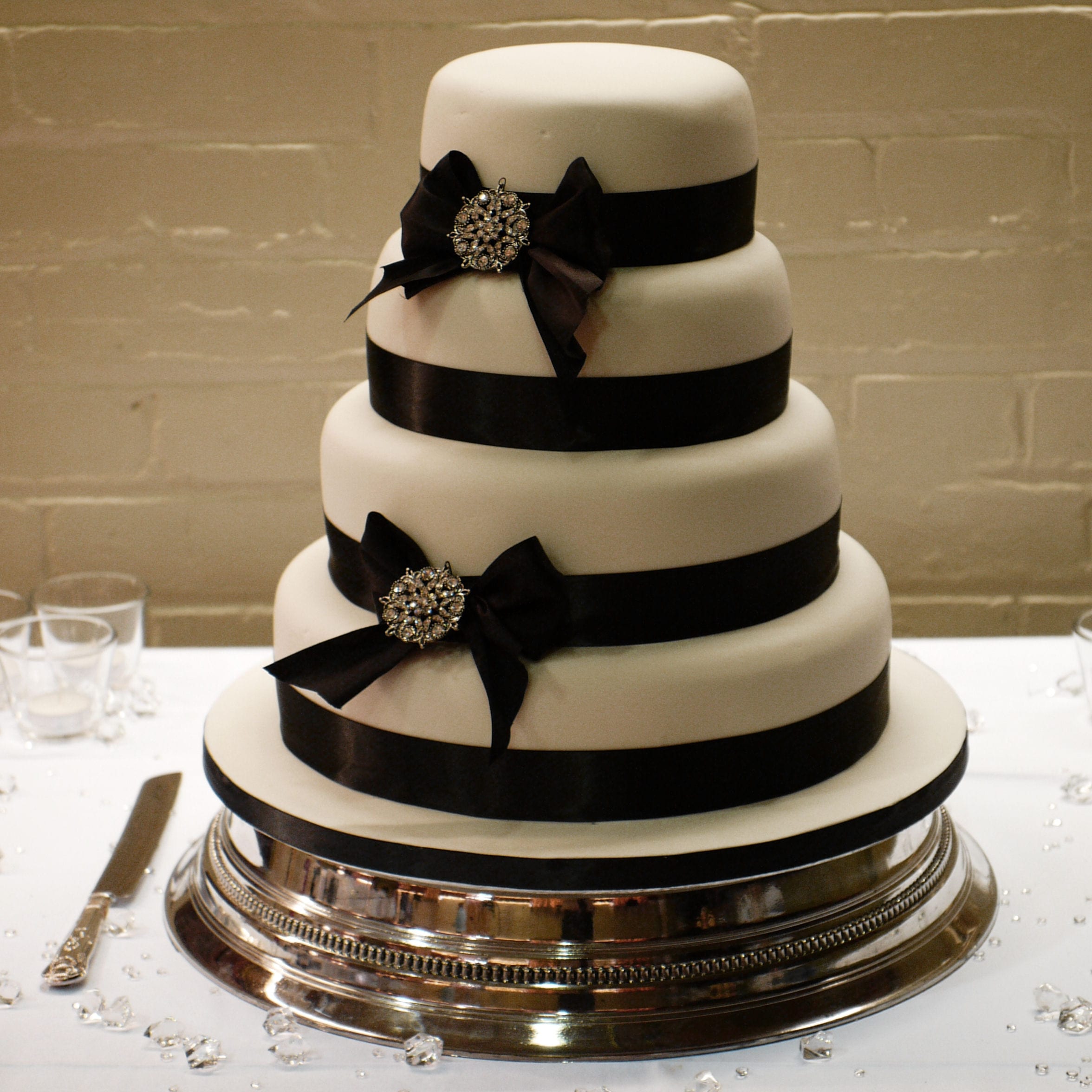 Silver Round Napier Cake Stand