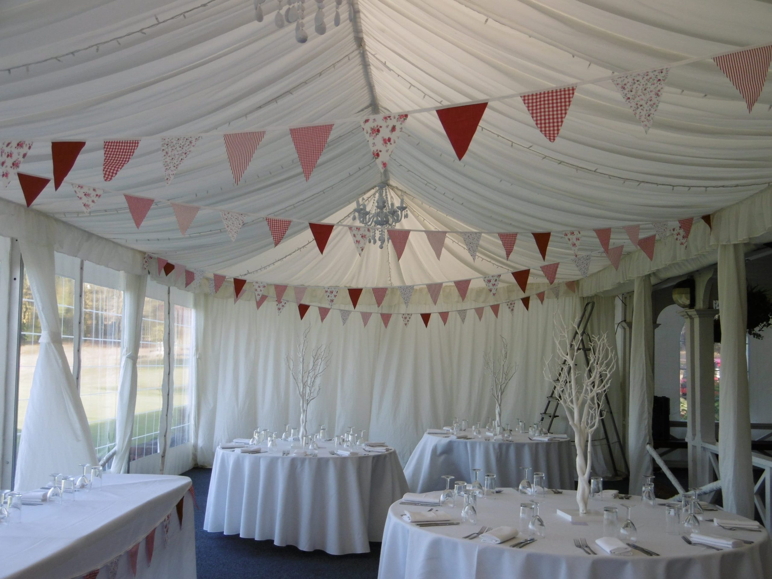 Red Vintage Style Bunting Hire - Image 5