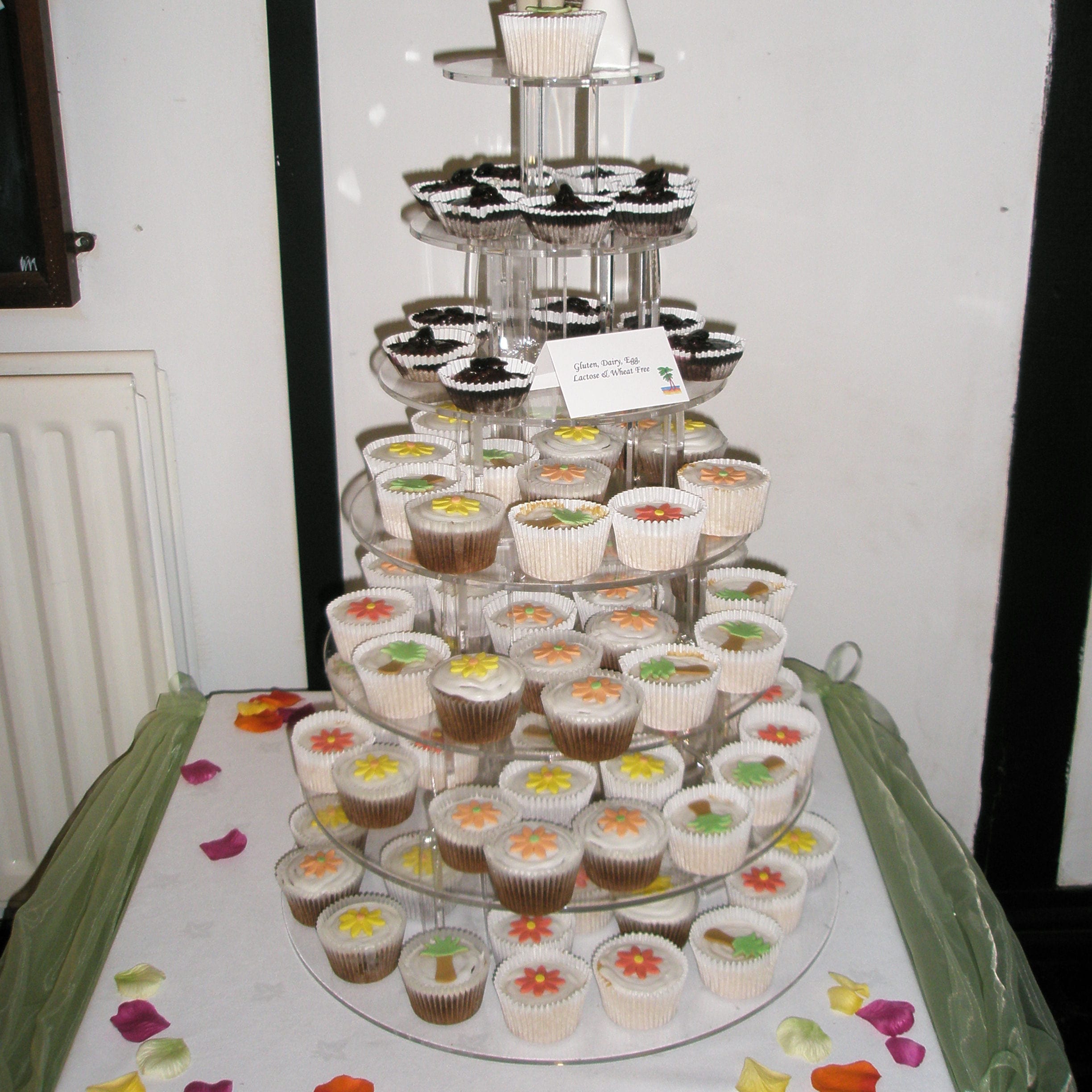 Clear Perspex Acrylic Cup Cake Stand