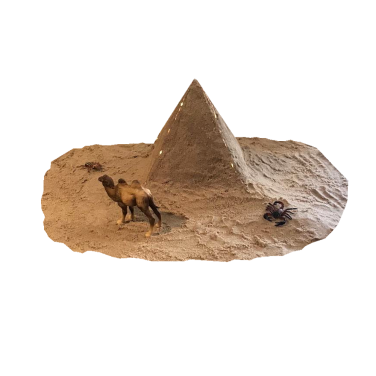 Camel Pyramid Sand Centrepiece