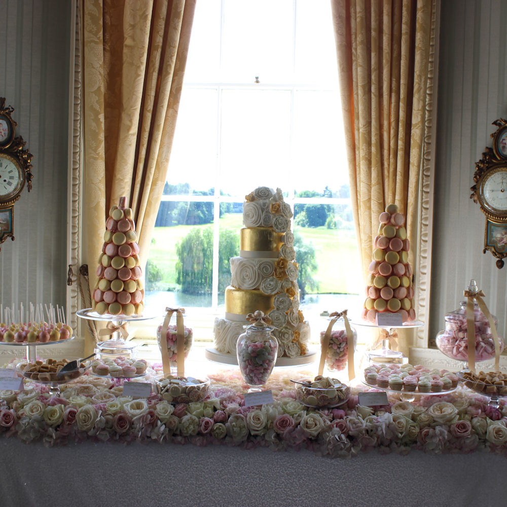Floral Flower Sweet Table