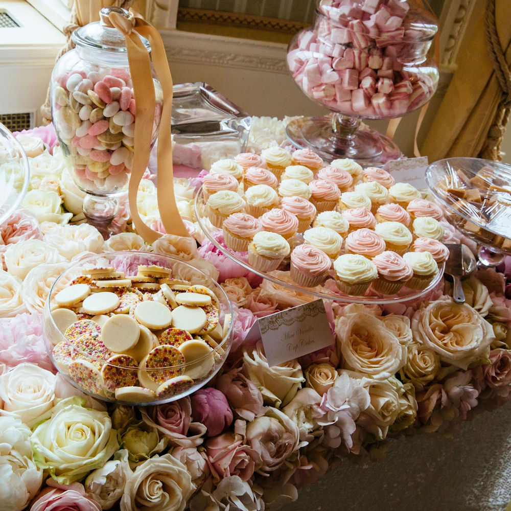 Floral Flower Sweet Table