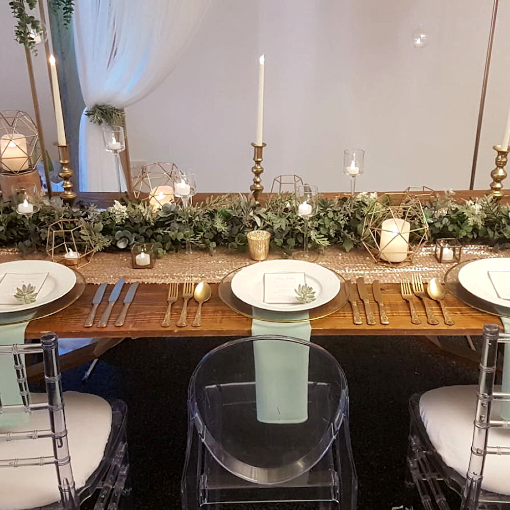 Oak Table with Champagne Sequin Table Runner
