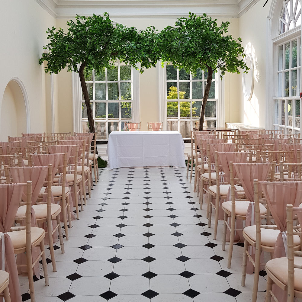 Arch floor standing tree