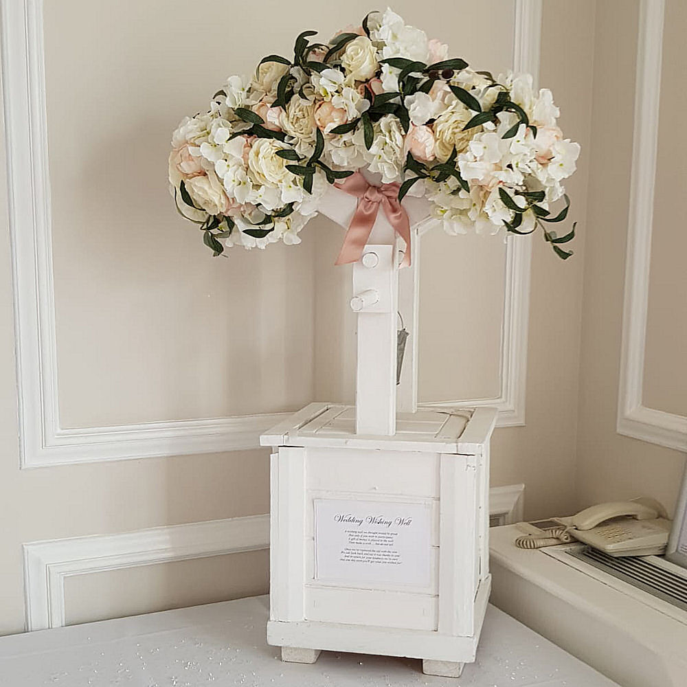 White Wishing Well with Flowers 4