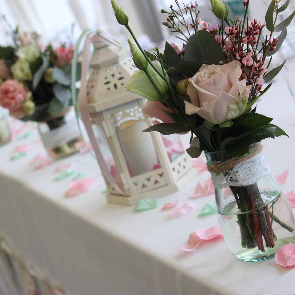 Ivory Vintage Lantern with LED Pillar Candle & Petals 1