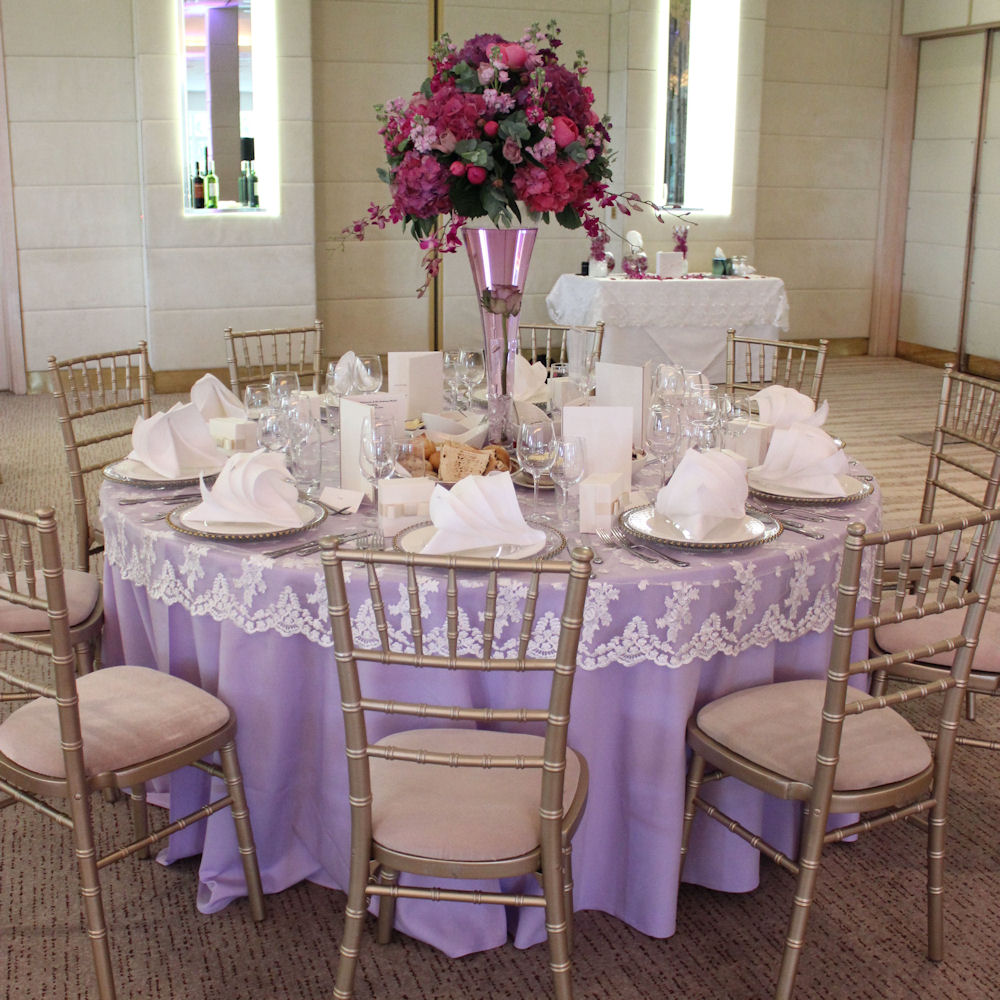 Lilac & Lace tablecloths with Gold Chiavari Chairs at the Grove