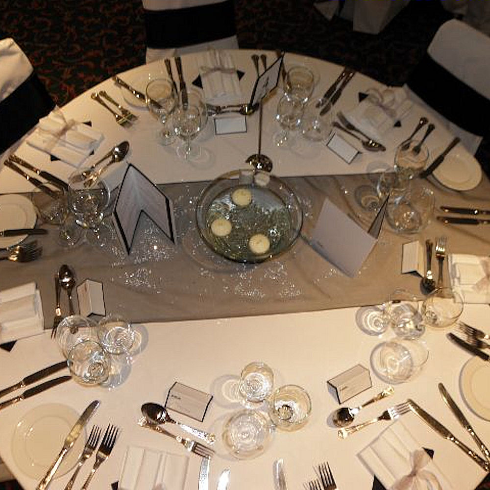 Organza Table Runner 12