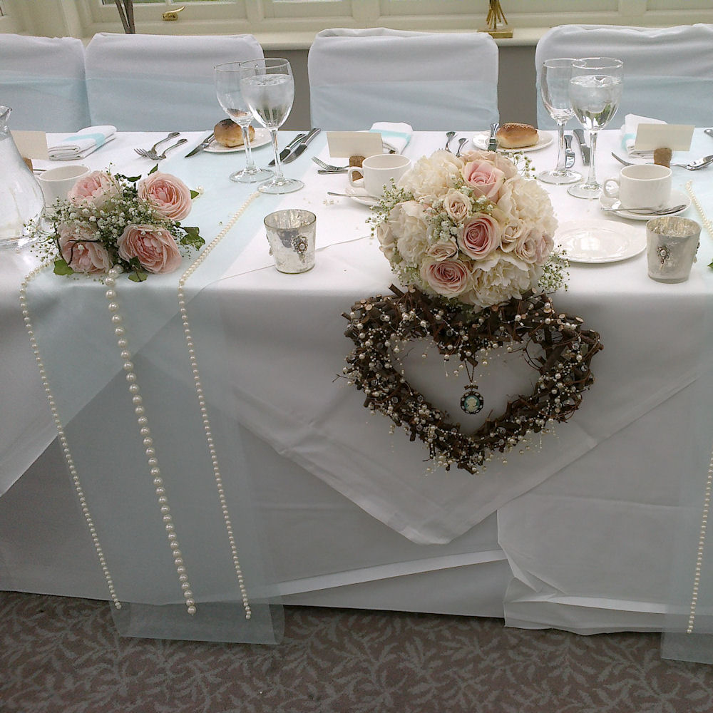 Organza Table Runner 3