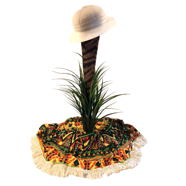 Safari Hat Centrepiece with Grass & Colourful Fabric
