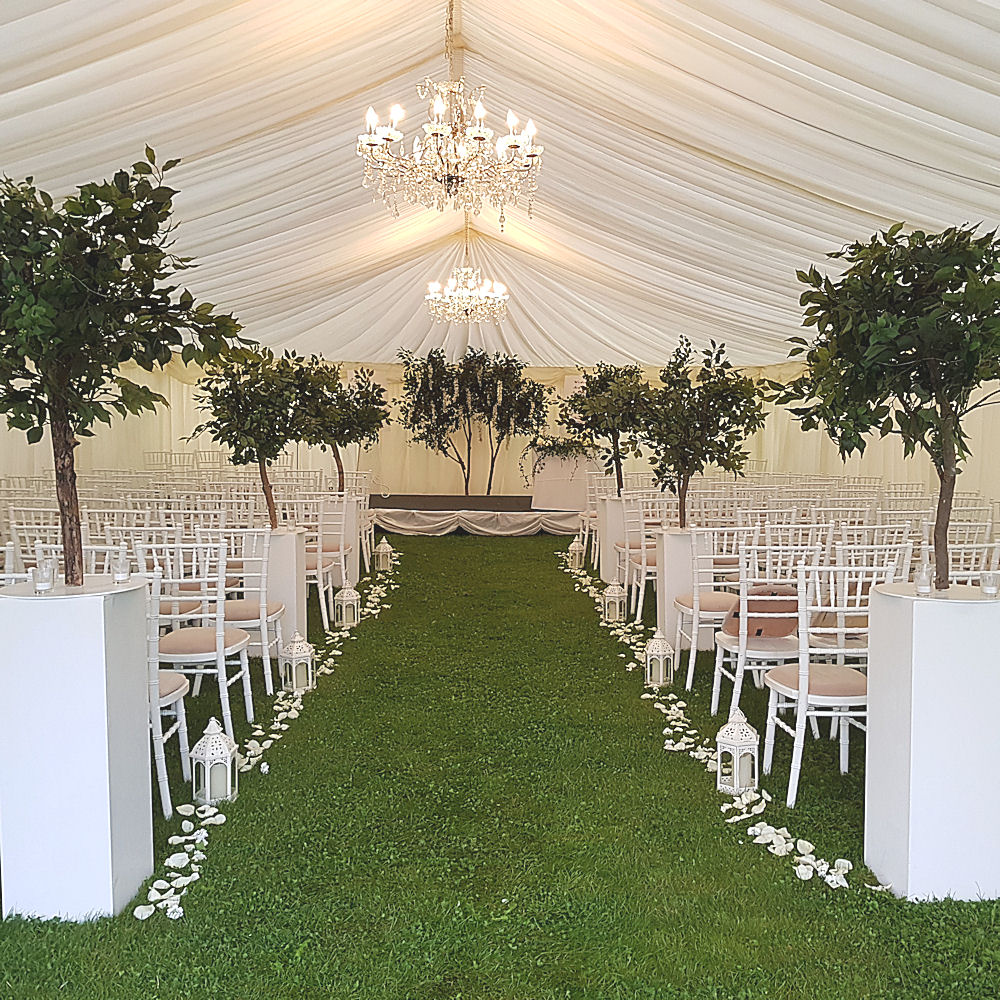Ivory Vintage Lantern with LED Pillar Candles & Petals down aisle 5