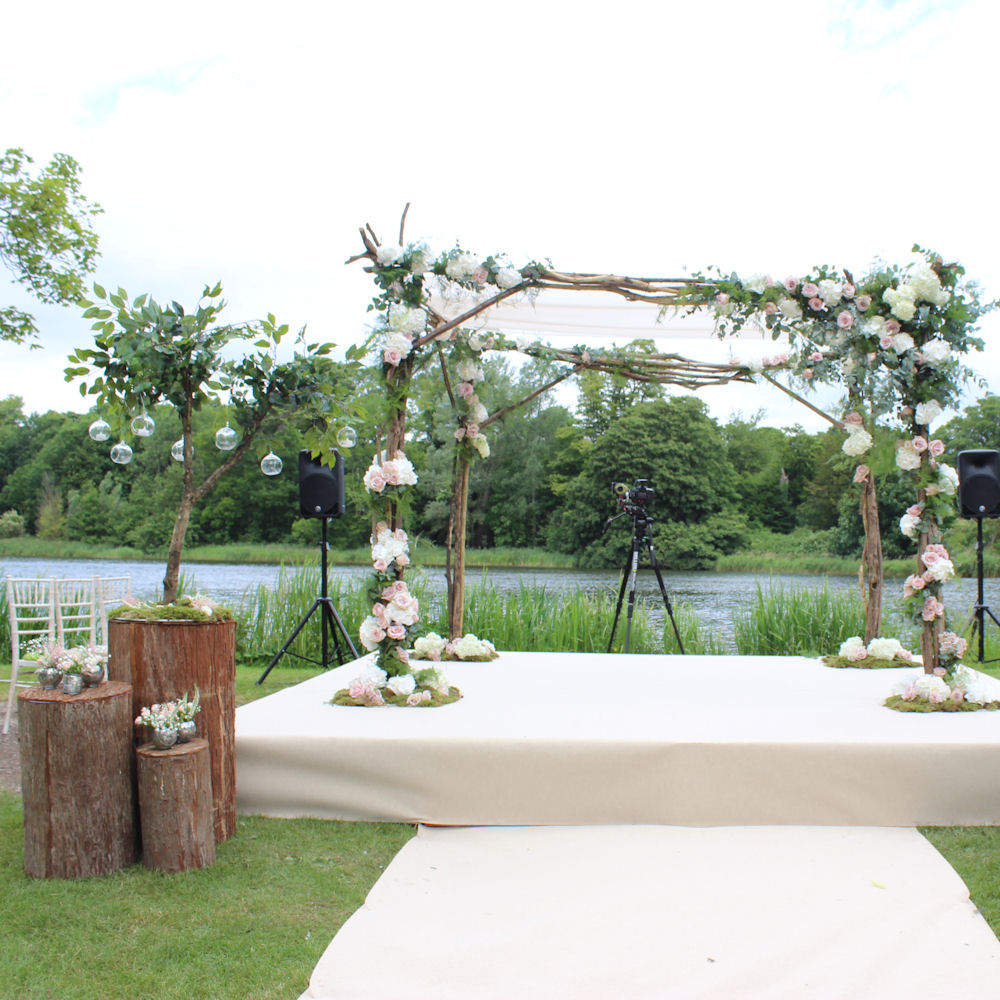 Wooden Bark Plinths 3