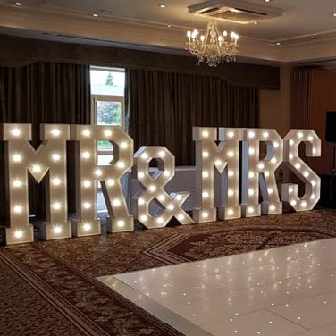 Light Up Mr & Mrs 6