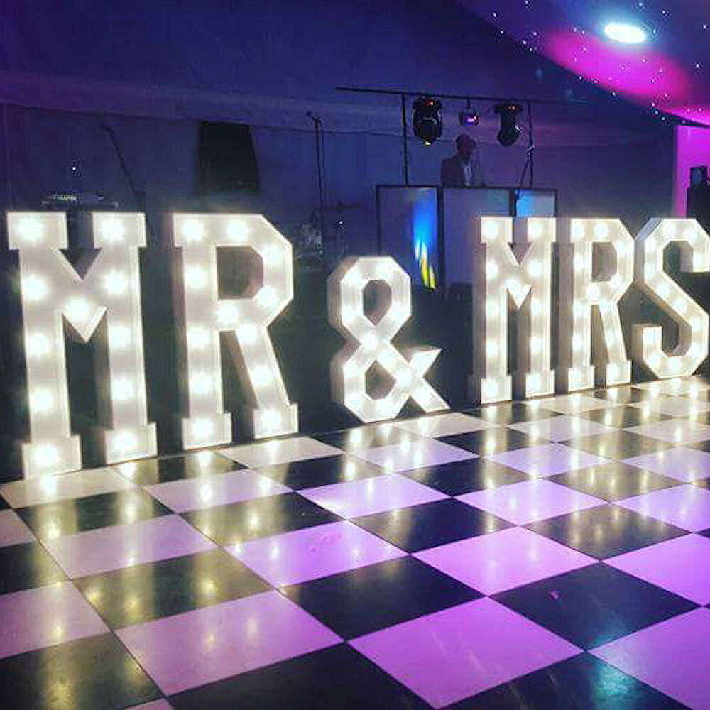 Light Up Mr & Mrs 8