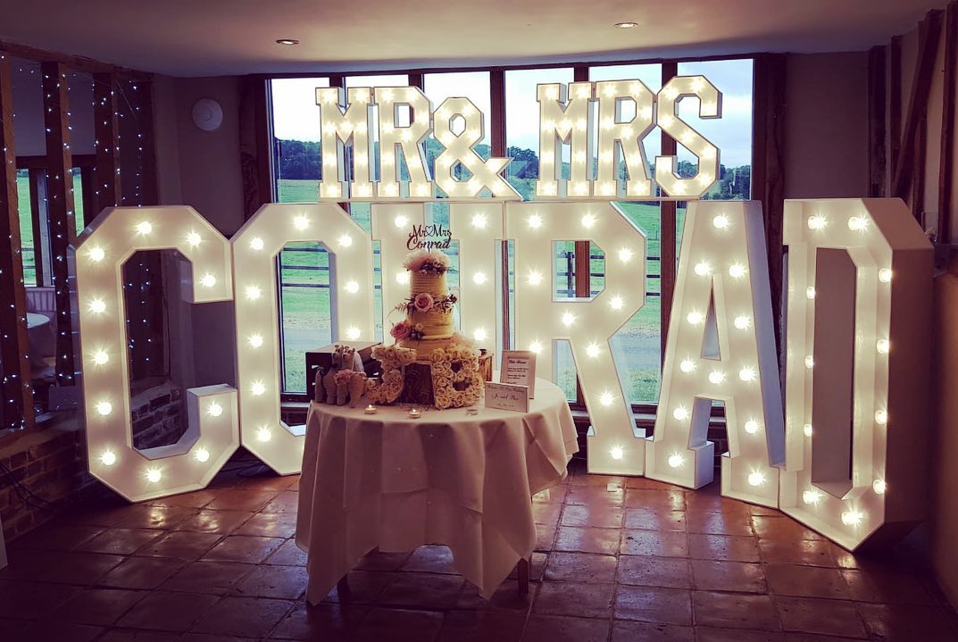 Small Light Up Mr & Mrs 1