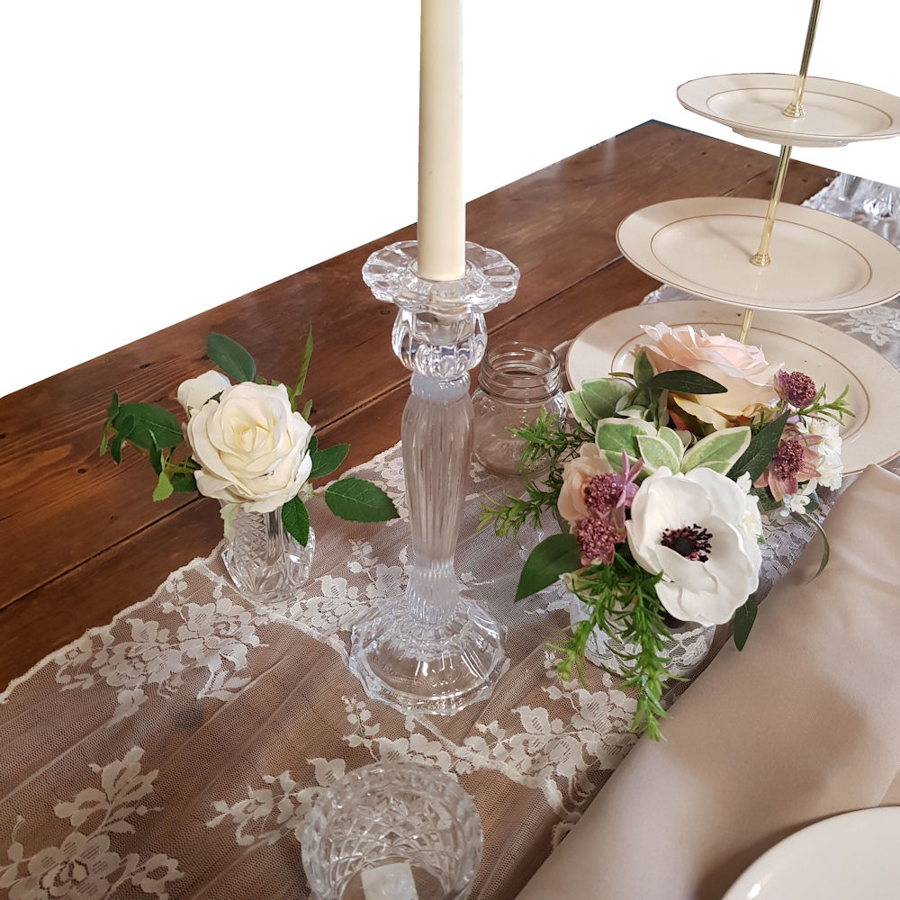 Vintage Lace Rose Peace Table Runner Flat 1