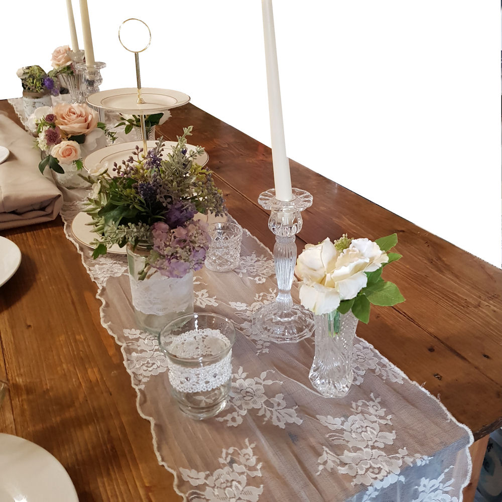 Vintage Lace Rose Peace Table Runner Flat 4