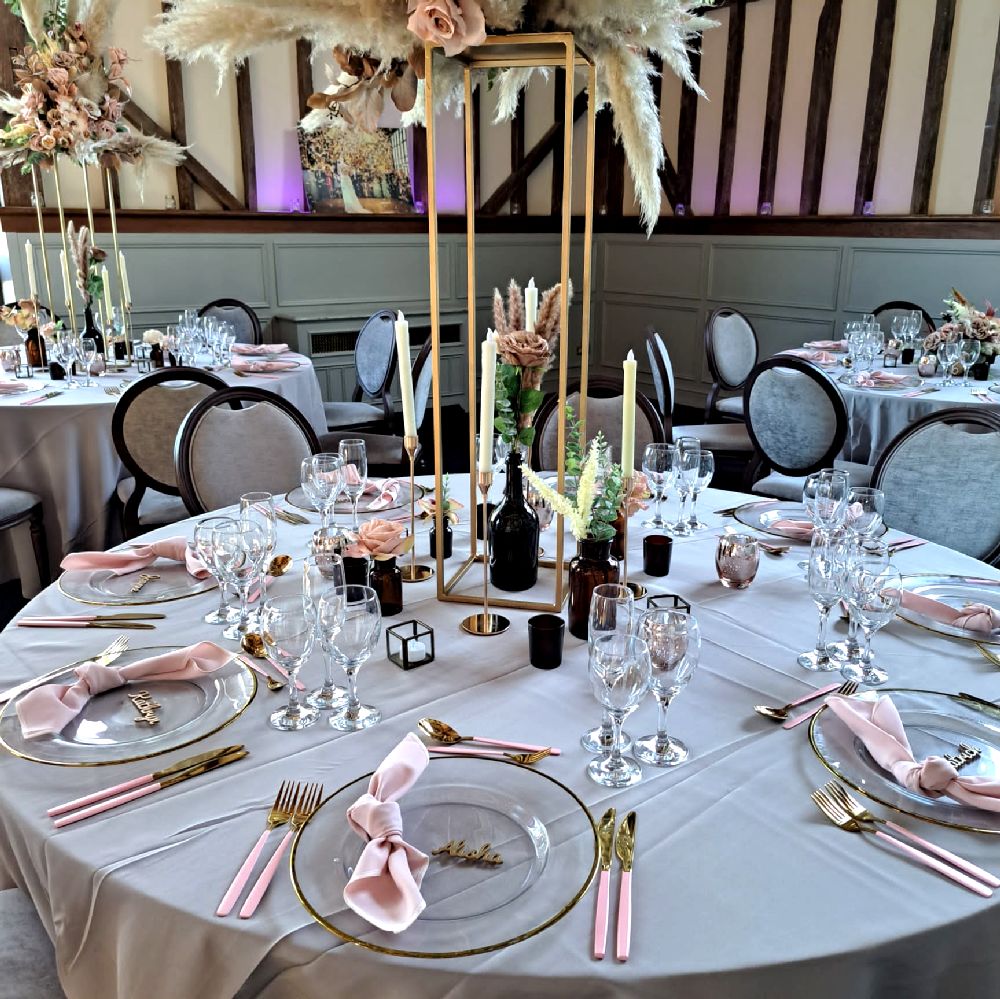 Pink & Gold Cultery Hire Header Wedding Event Party