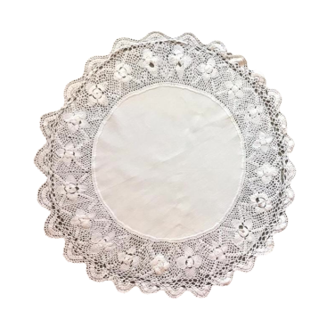 Circle Design Medium white lace cotton doilie doily