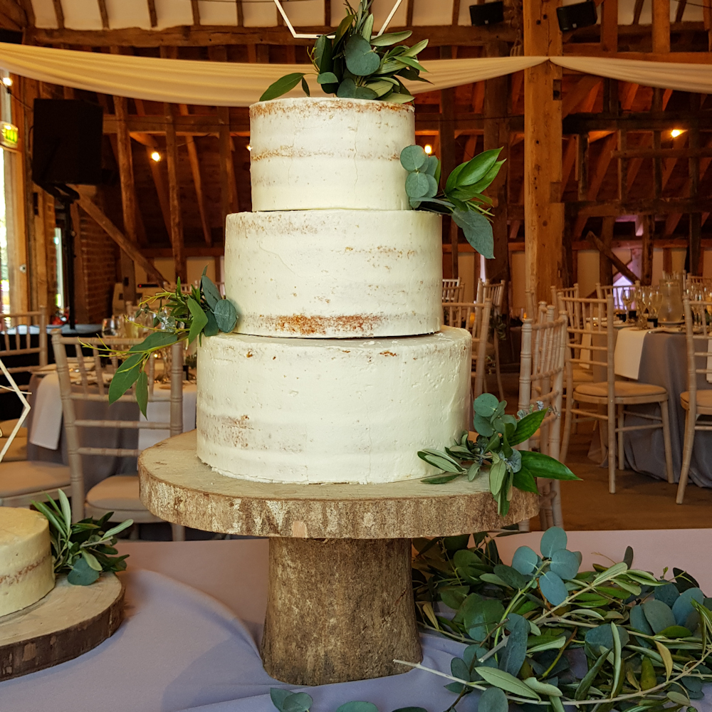 Log Pedestal Cake Stand