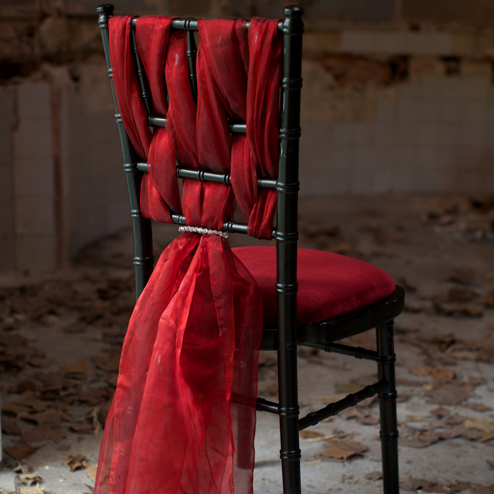 Black Chiavari Chair with Red organza weave
