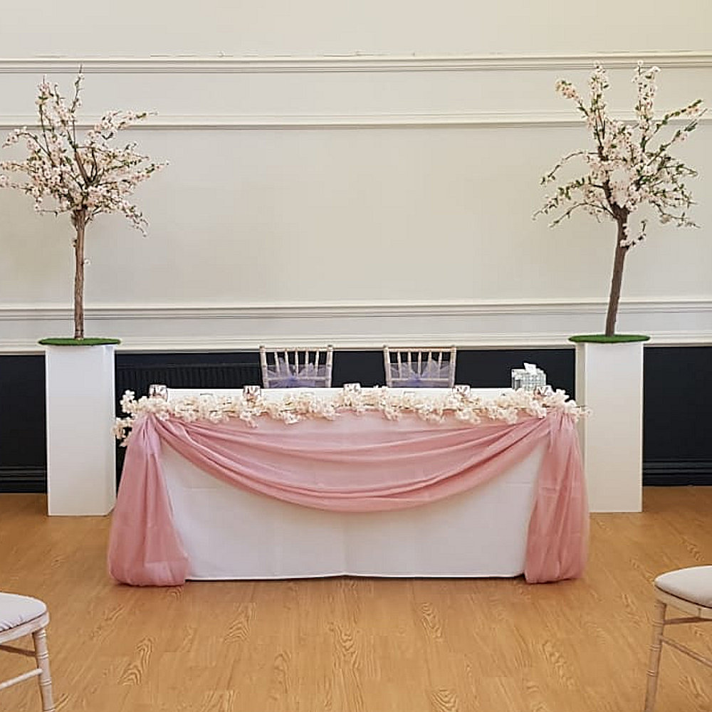 Blush blossom swag shenley lilac winter marquee white plinths (2)