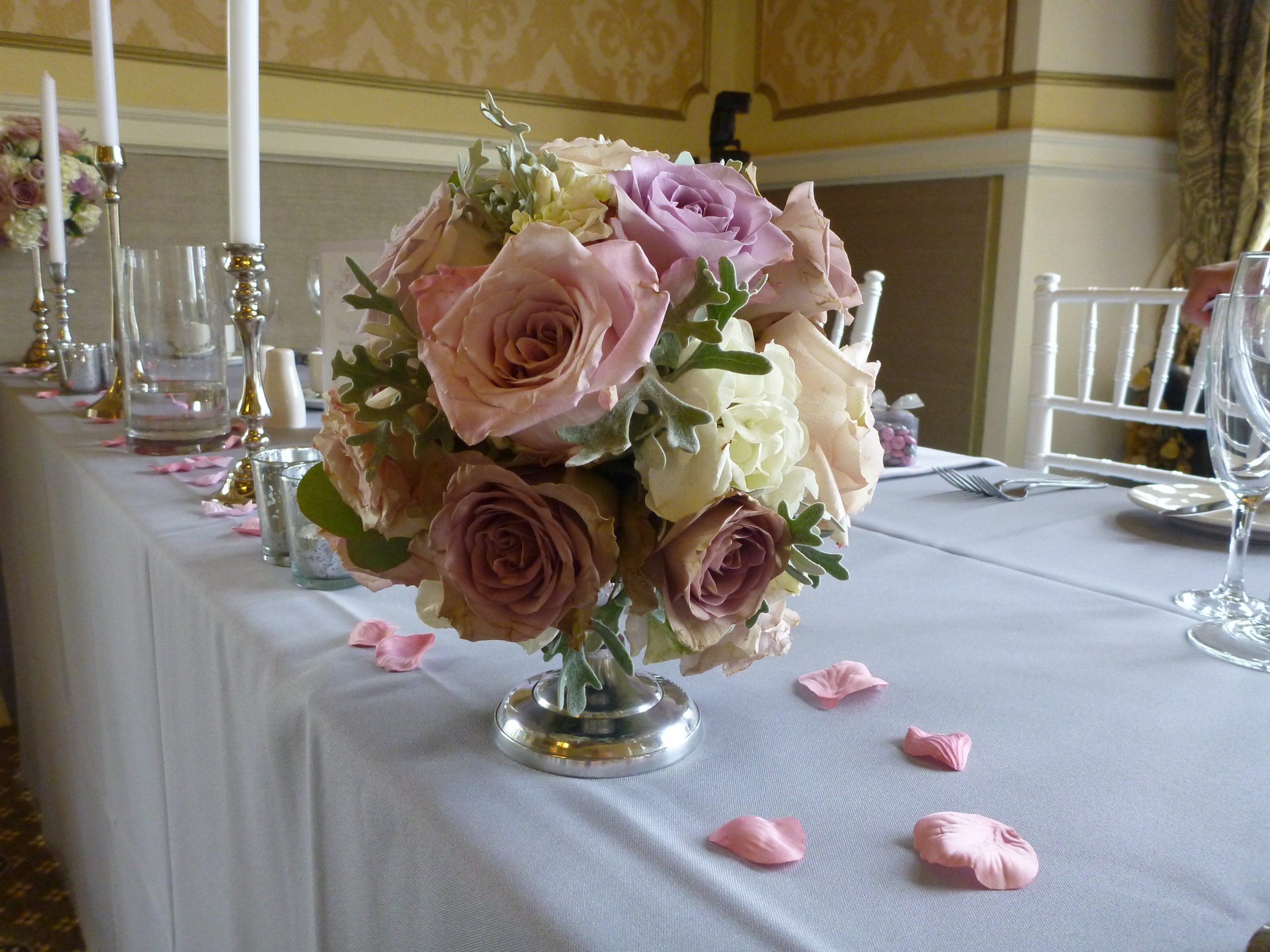 20cm Small Silk Flower Posy Hire - Image 14