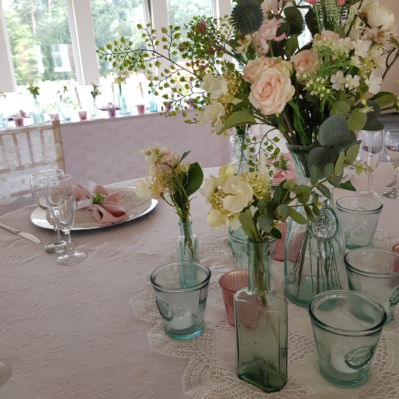 20cm Small Silk Flower Posy Hire - Image 15