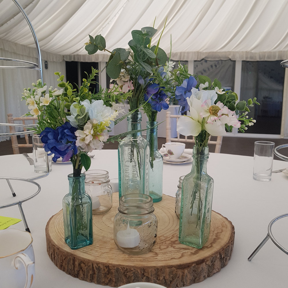 Silk Flower Bunches to Hire for Bud Vases & Bottles - Image 29