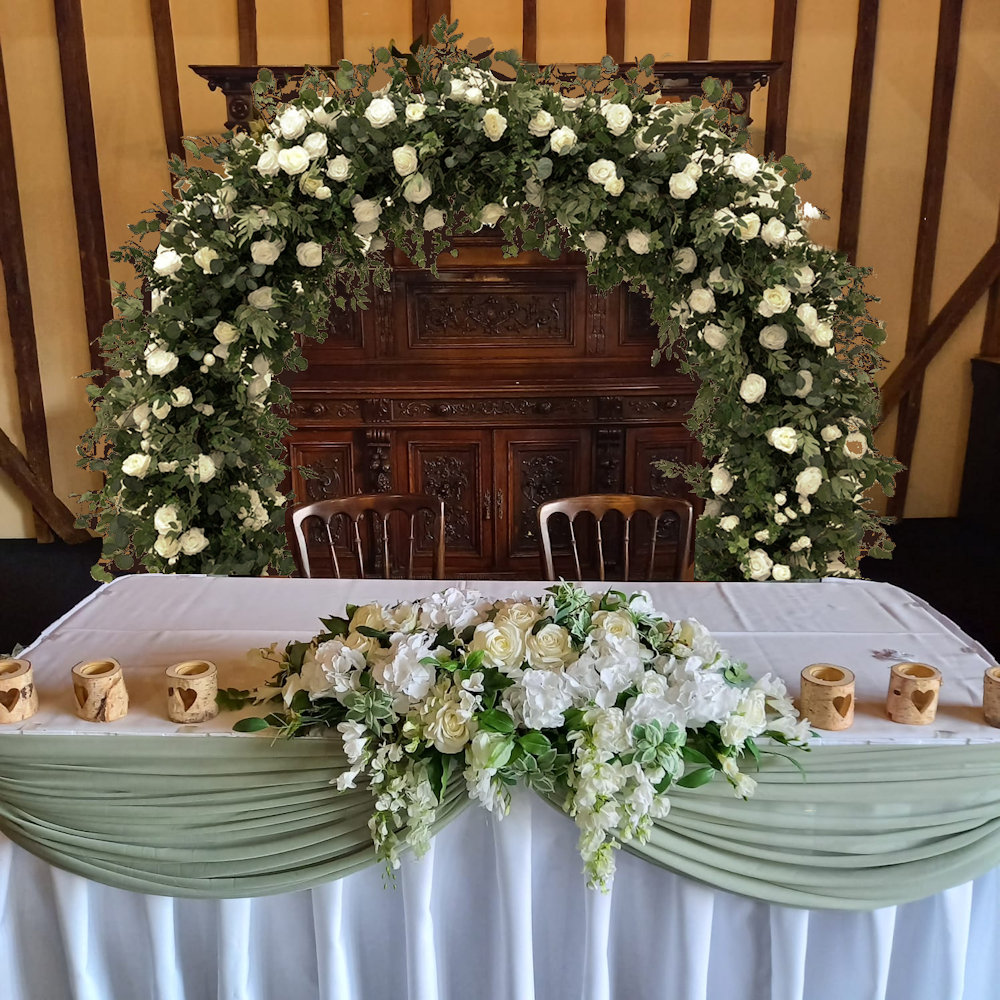 Moongate Arch at Essendon Country Club