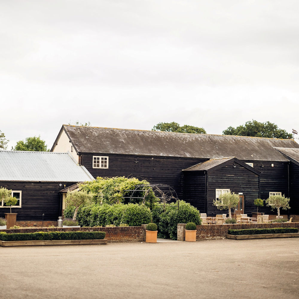 Milling Barn Bluntswood Hall Throcking Buntingford Barn Wedding Venue Hire